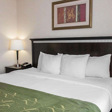 Comfort Suites Southport Luaran gambar