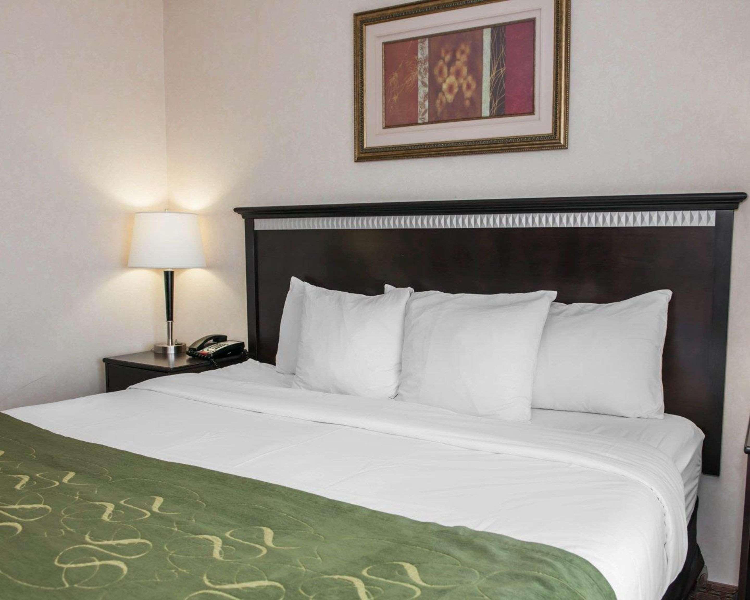 Comfort Suites Southport Luaran gambar