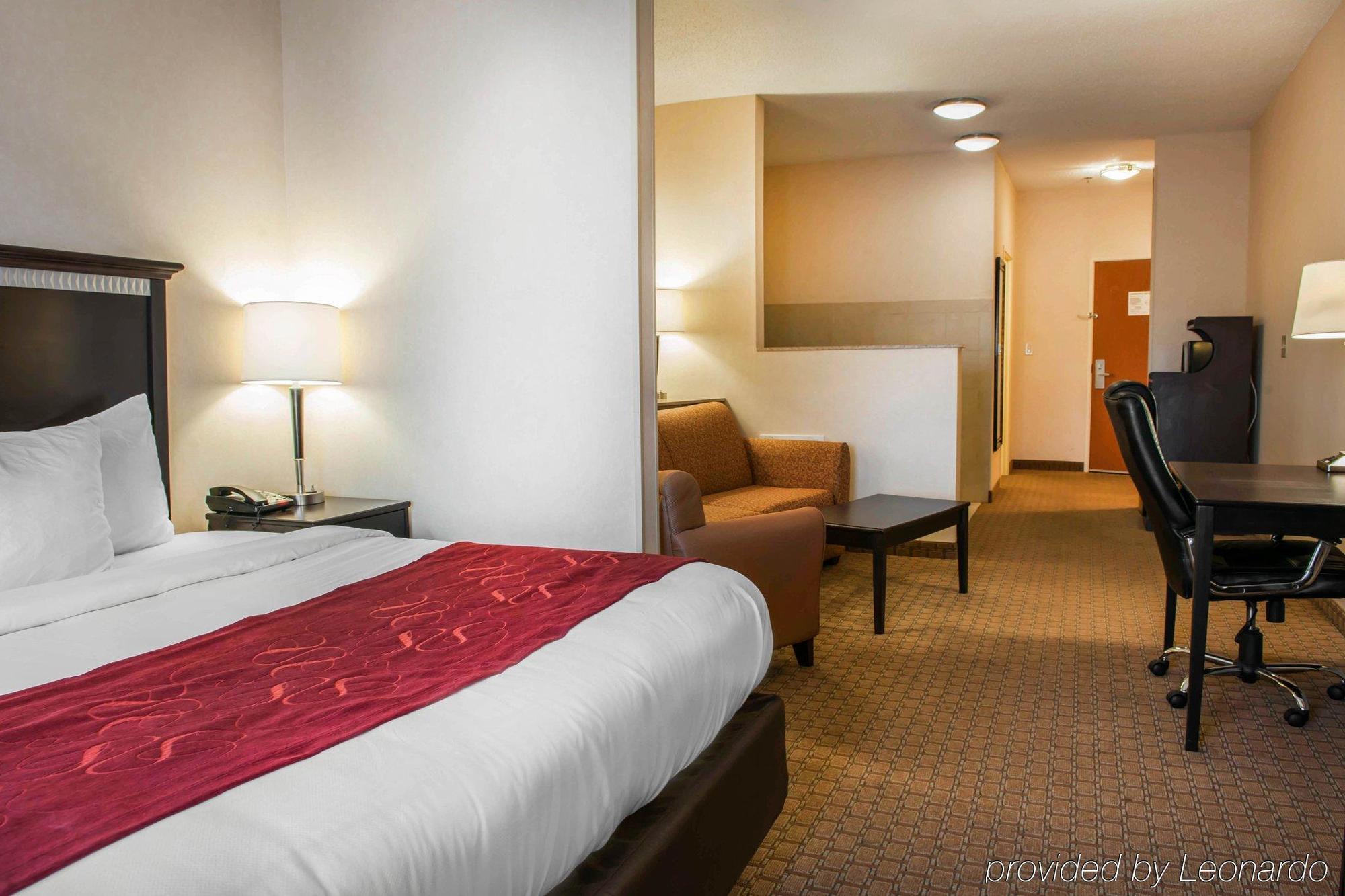 Comfort Suites Southport Luaran gambar