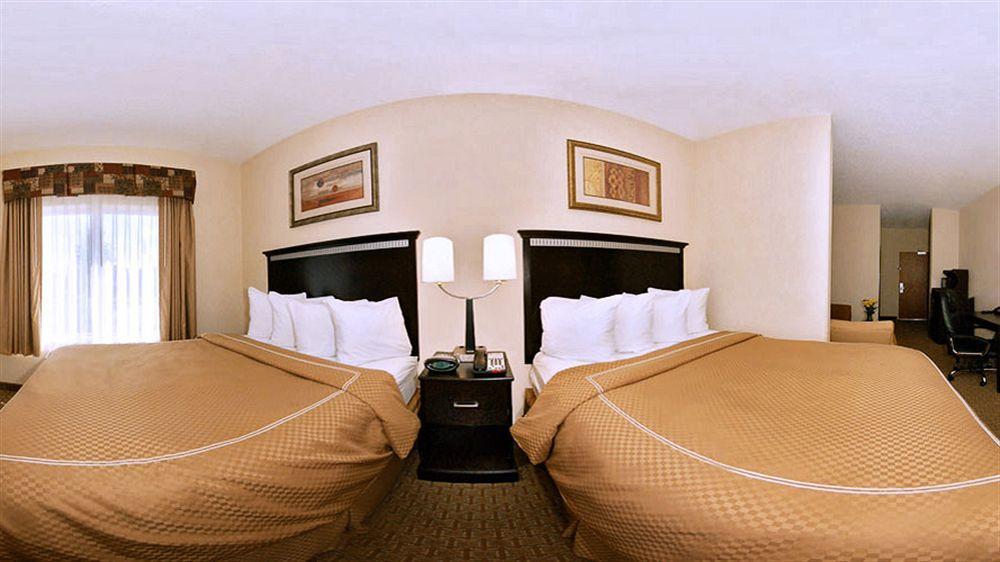 Comfort Suites Southport Luaran gambar