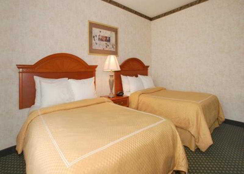 Comfort Suites Southport Luaran gambar